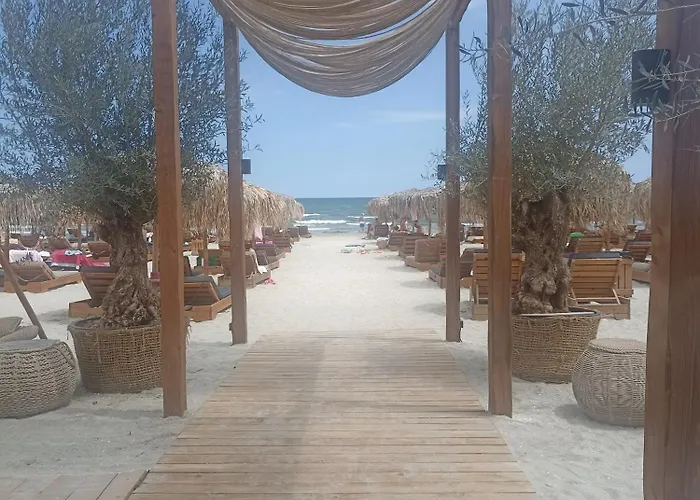 Queen's Blue Wave Apartament