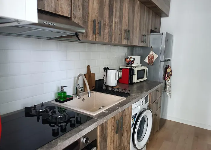 Queen's Blue Wave Apartament *